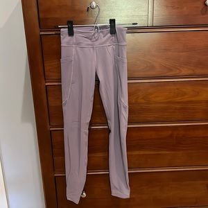 EUC Athleta Light Purple Stash Your Treasures Tights (8-10)